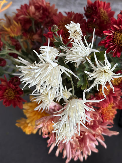 Autumn Blooms: Thanksgiving Arrangement Experience