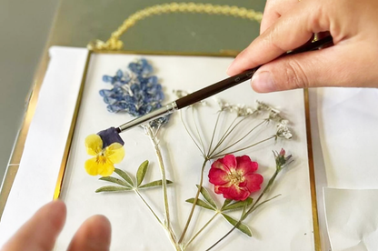Botanical art: medium size